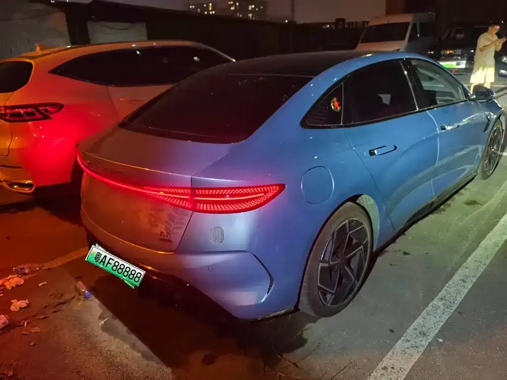 BYD Seal — фото 4