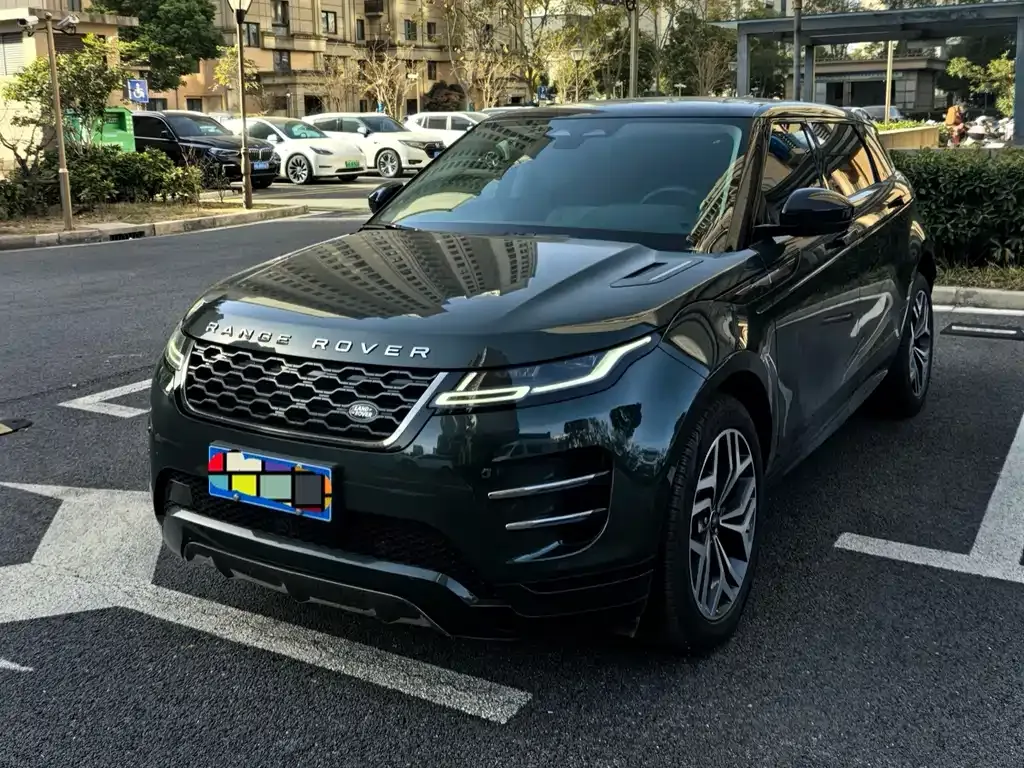 Land Rover Evoque — фото 1