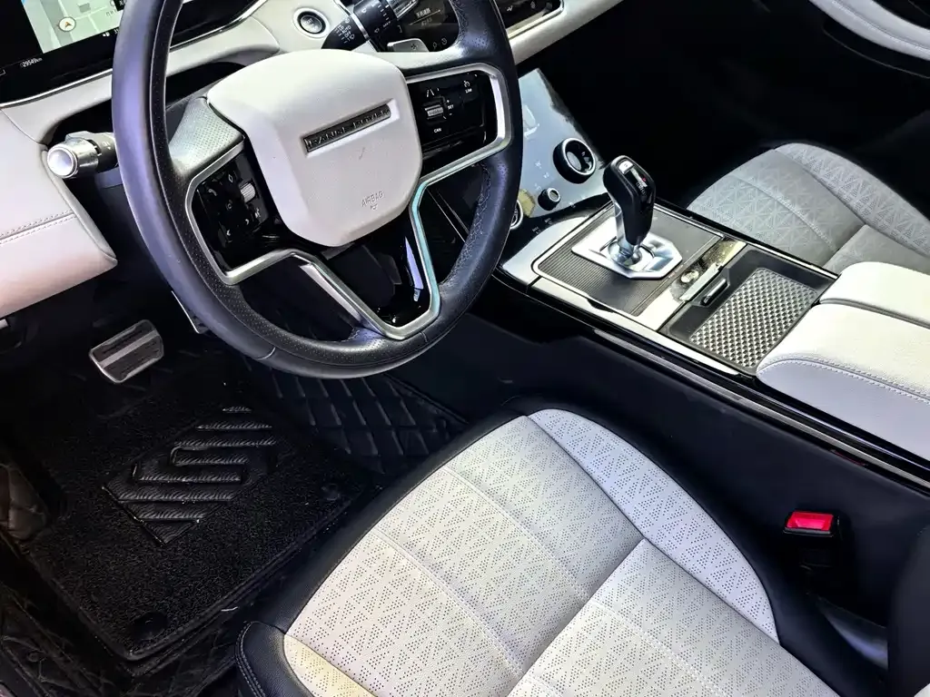 Land Rover Evoque — фото 4