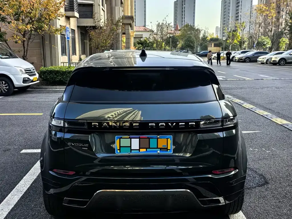 Land Rover Evoque — фото 6