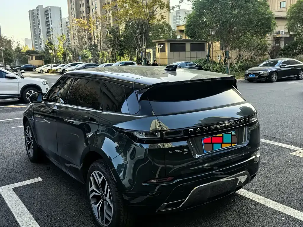 Land Rover Evoque — фото 7
