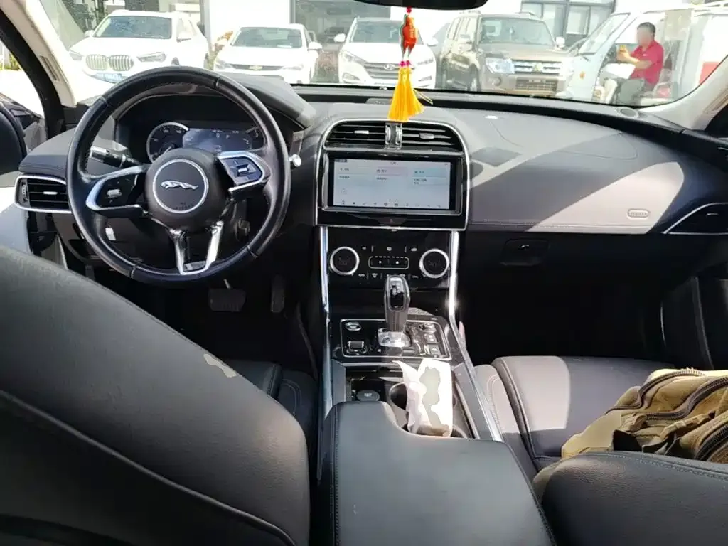 Jaguar XEL 2022 из CN, фото 9