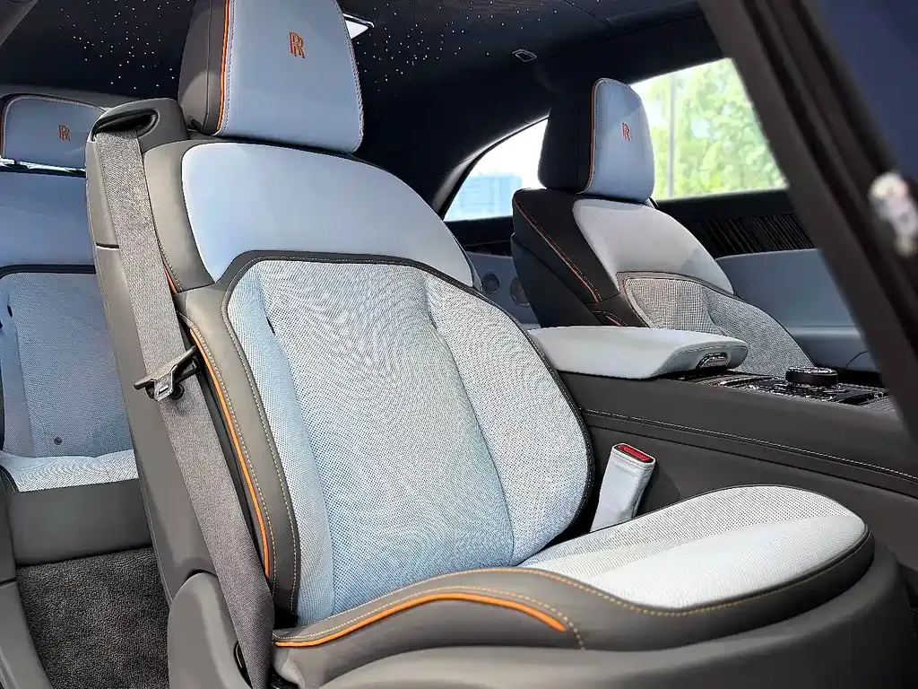 Rolls-Royce Phantom 2024 из CN, фото 6