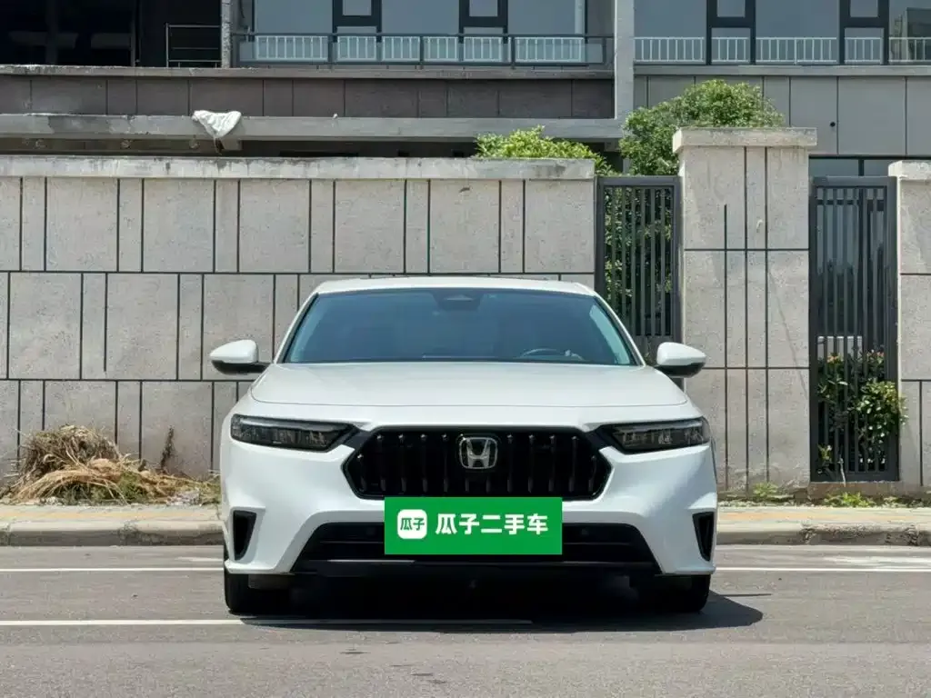 Honda Inspire — фото 6