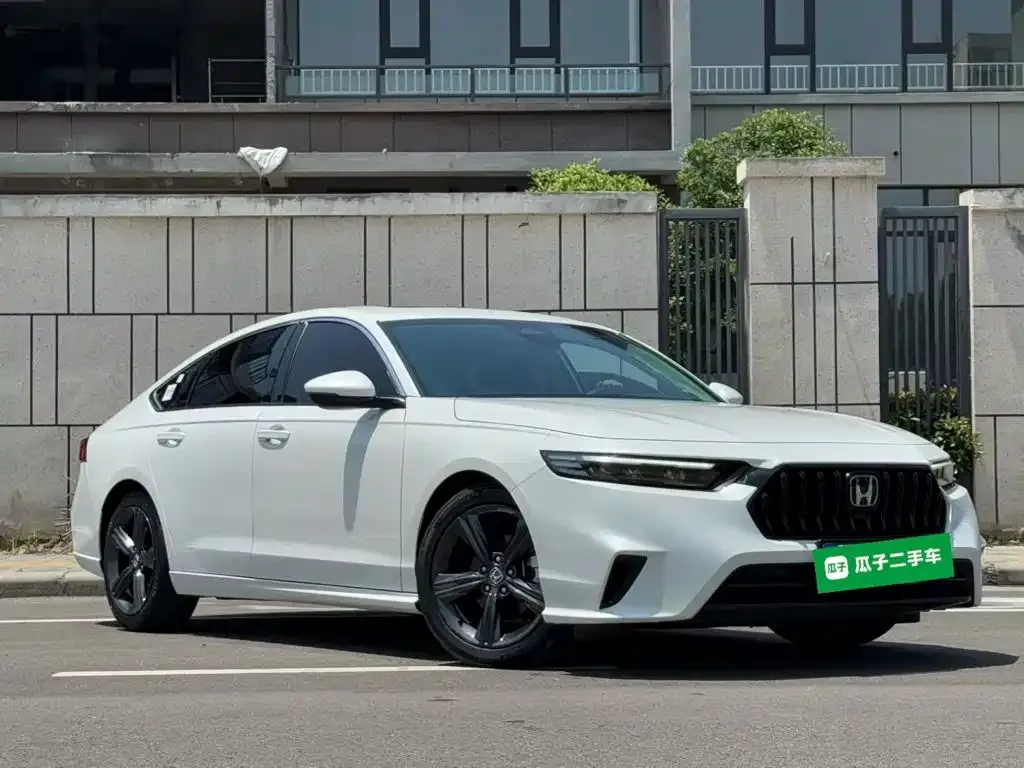 Honda Inspire — фото 4