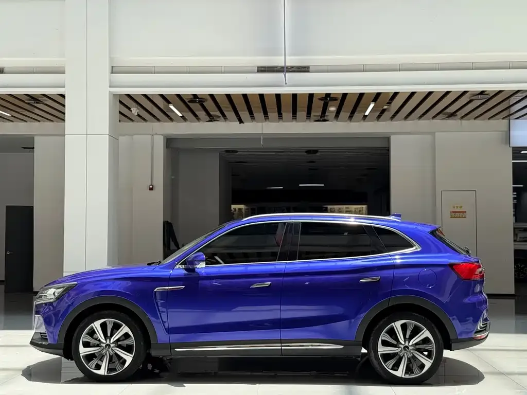 Roewe MARVEL X — фото 7