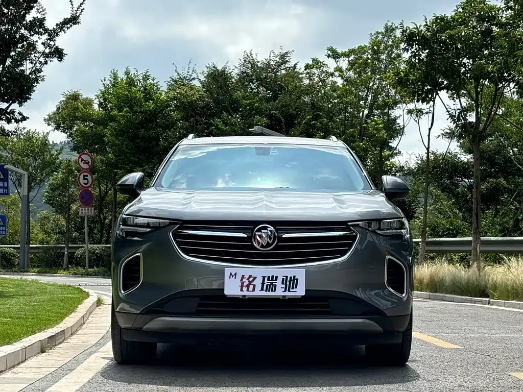Buick Envision S — фото 8