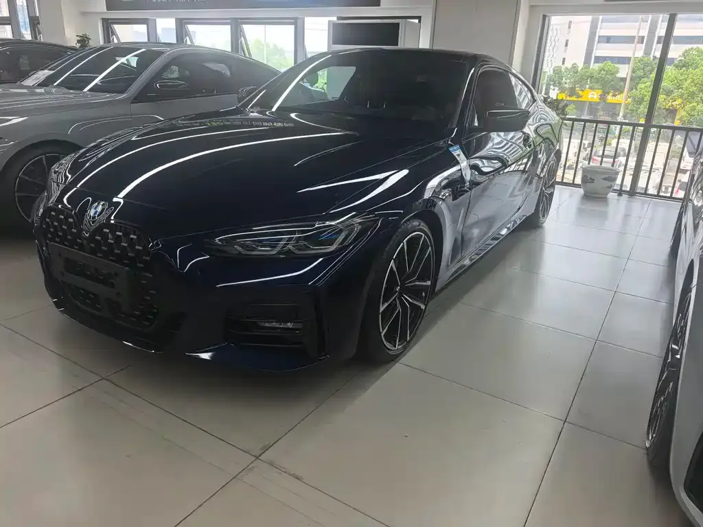 BMW 4 Series — фото 1