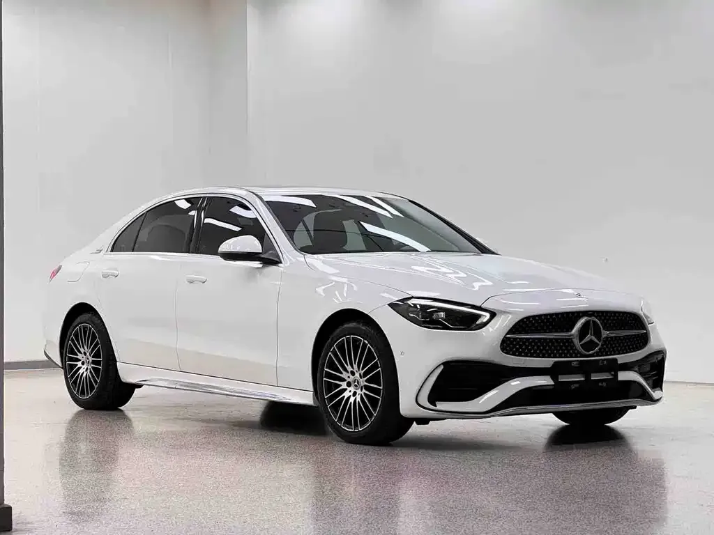 Mercedes-Benz C-Class — фото 9