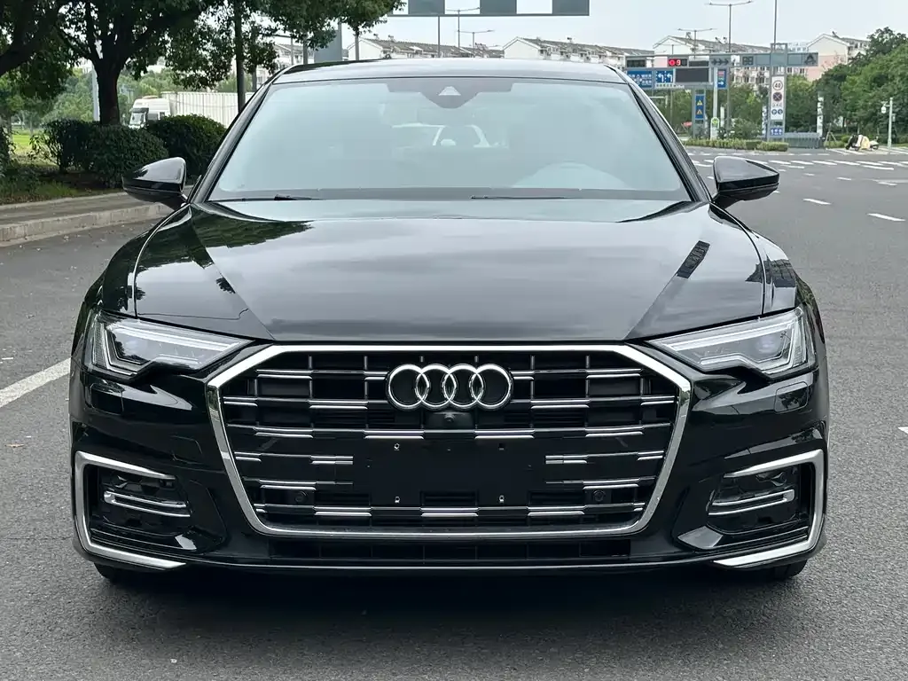 Audi A6L — фото 6