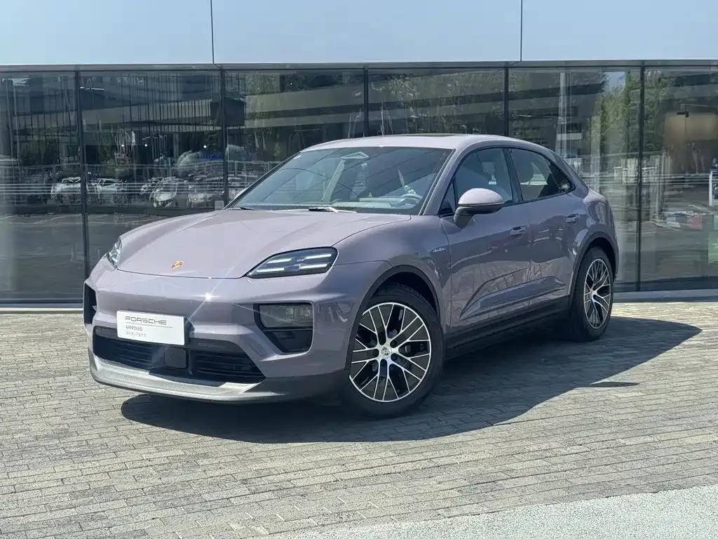 Porsche Macan EV — фото 1