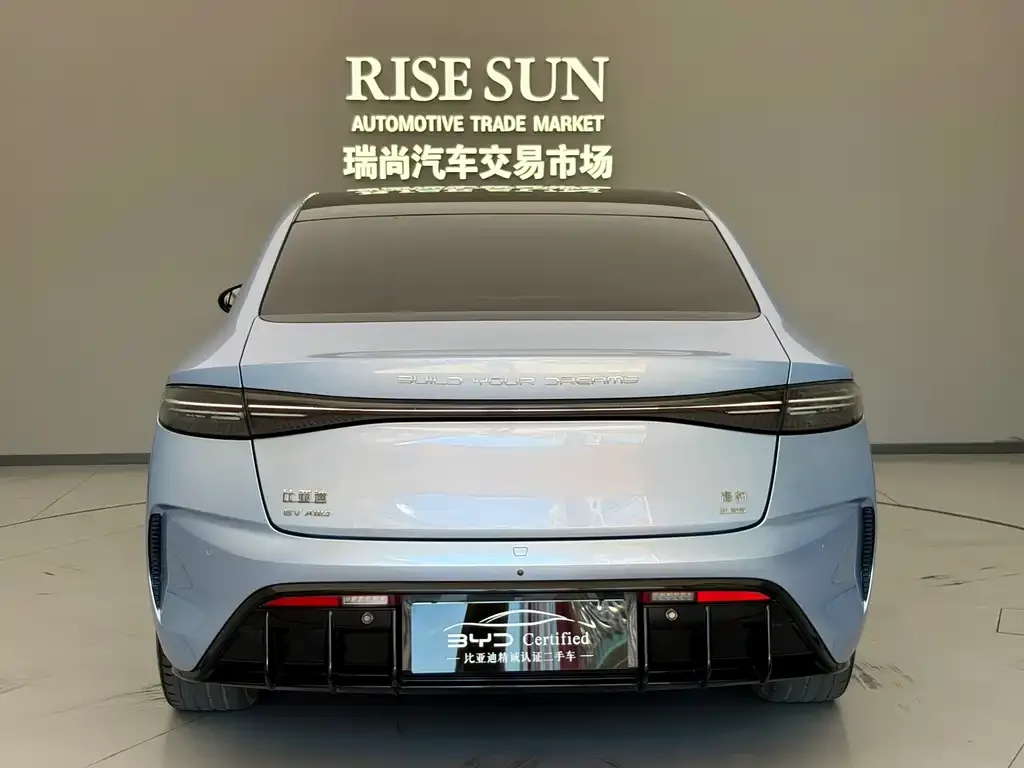 BYD Seal — фото 2
