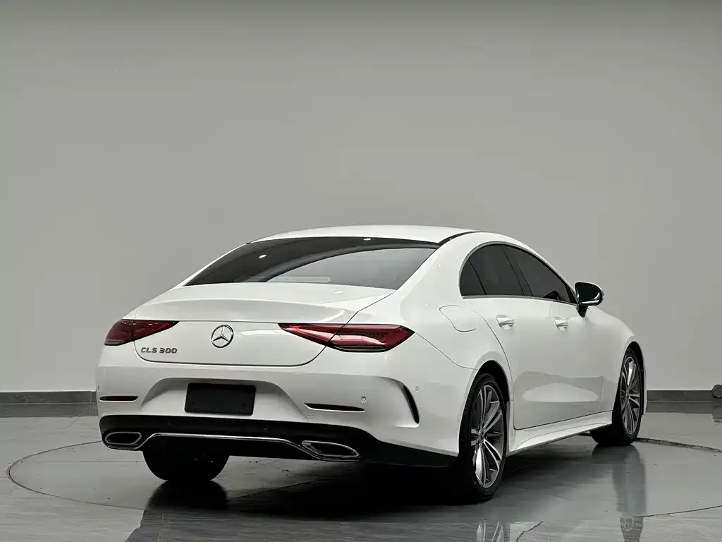 Mercedes-Benz CLS — фото 7