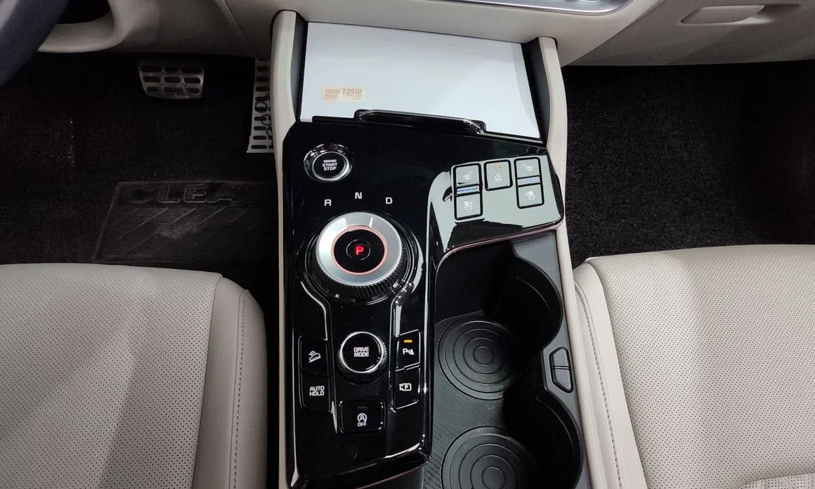 Kia Sportage — фото 9