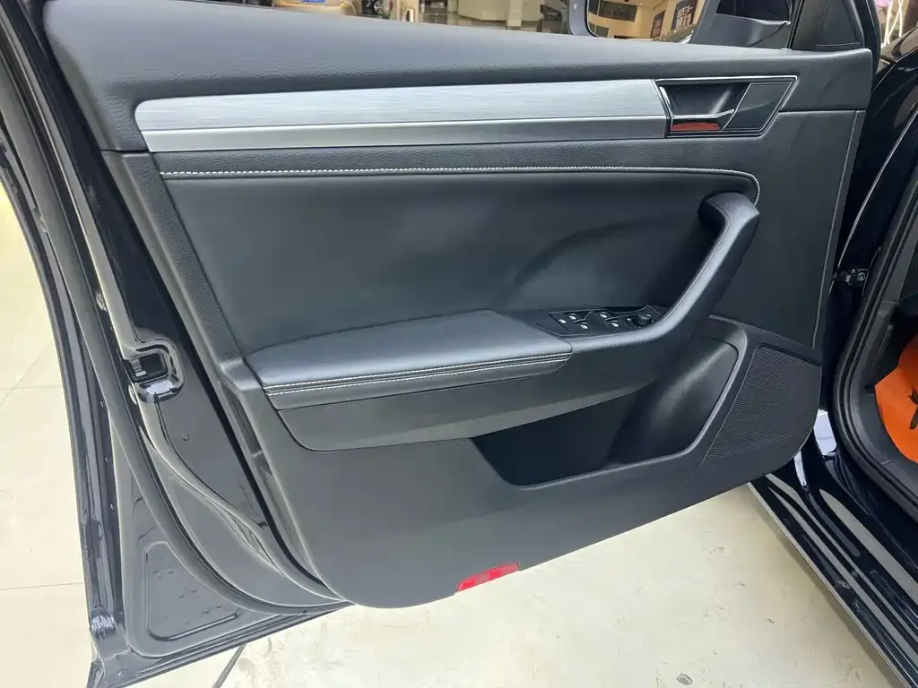 Skoda Superb 2024 из CN, фото 9