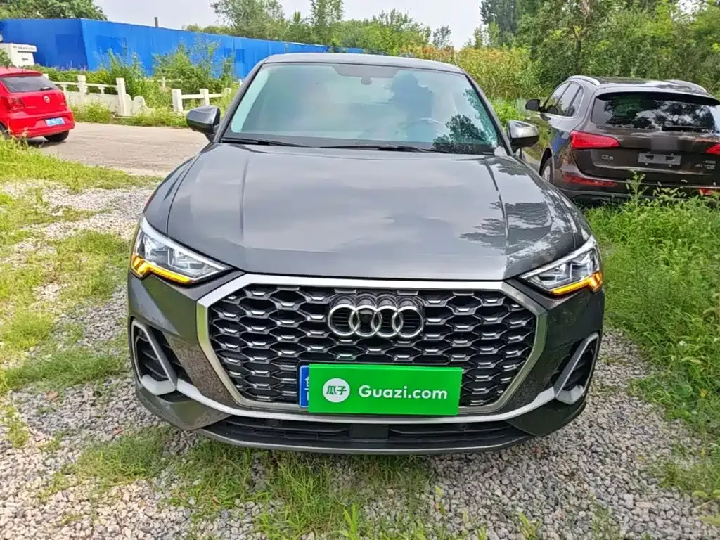 Audi Q3 Sportback — фото 8
