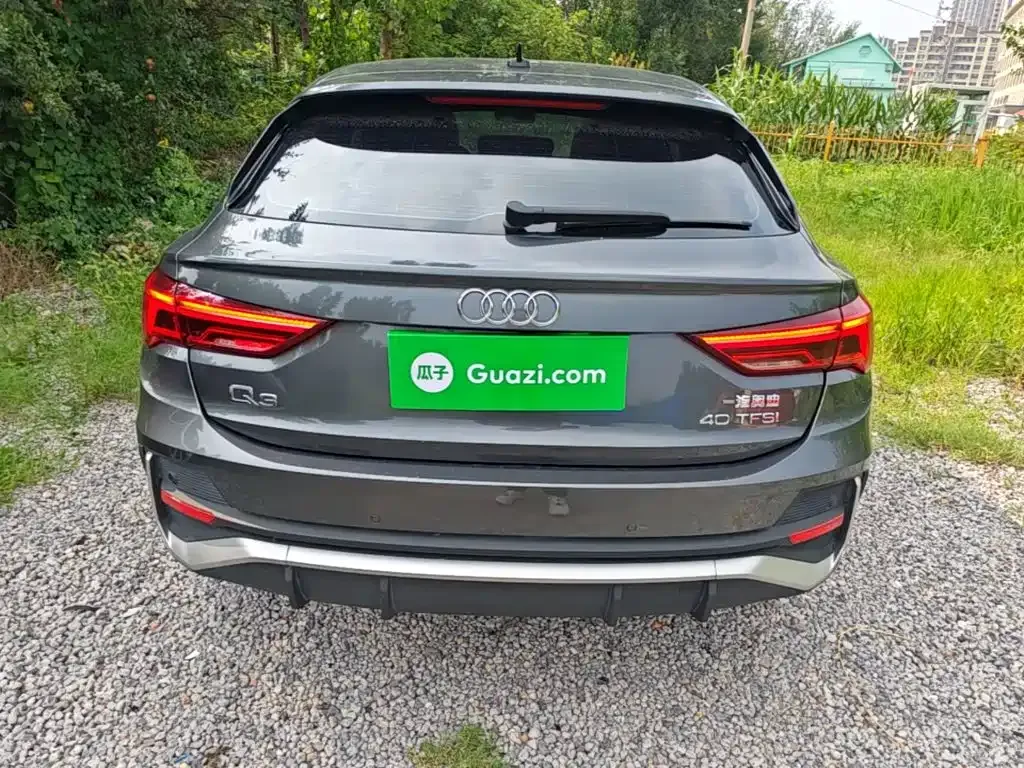 Audi Q3 Sportback — фото 9
