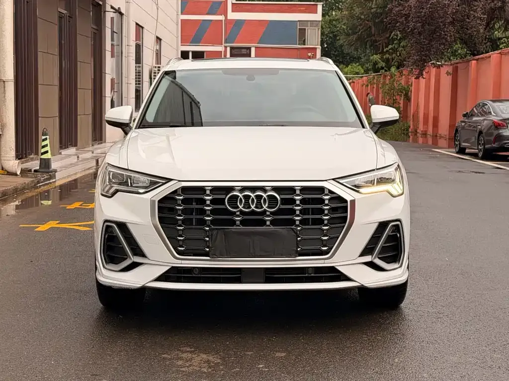 Audi Q3 — фото 2