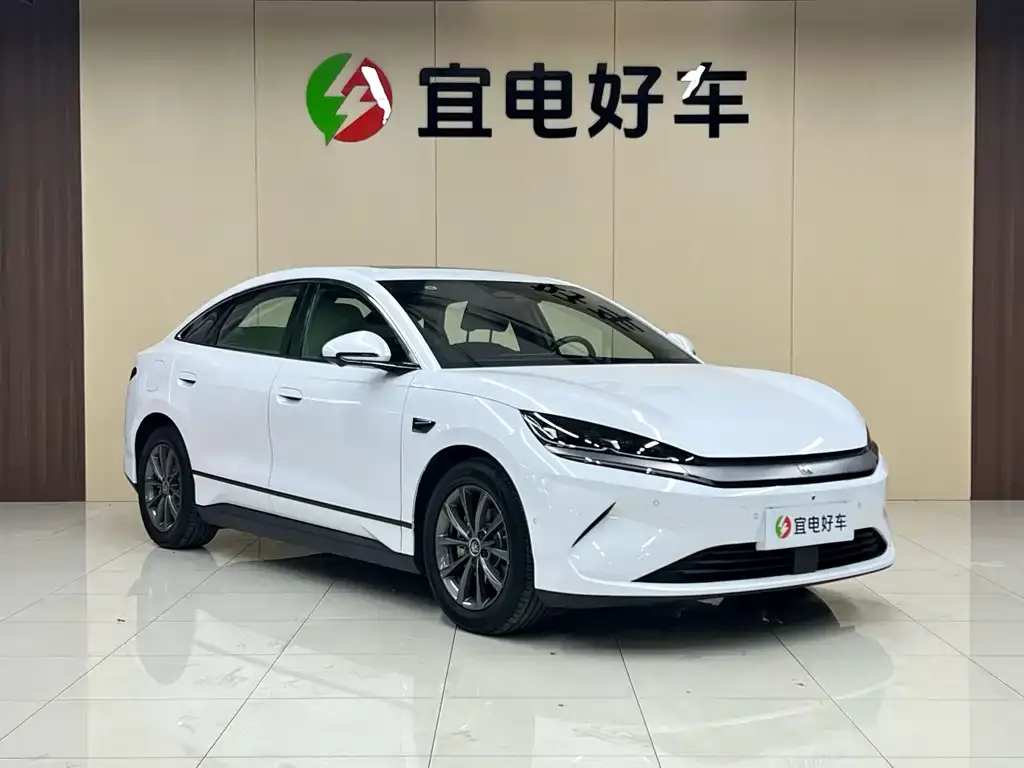 BYD Qin L 2026 из CN, фото 3