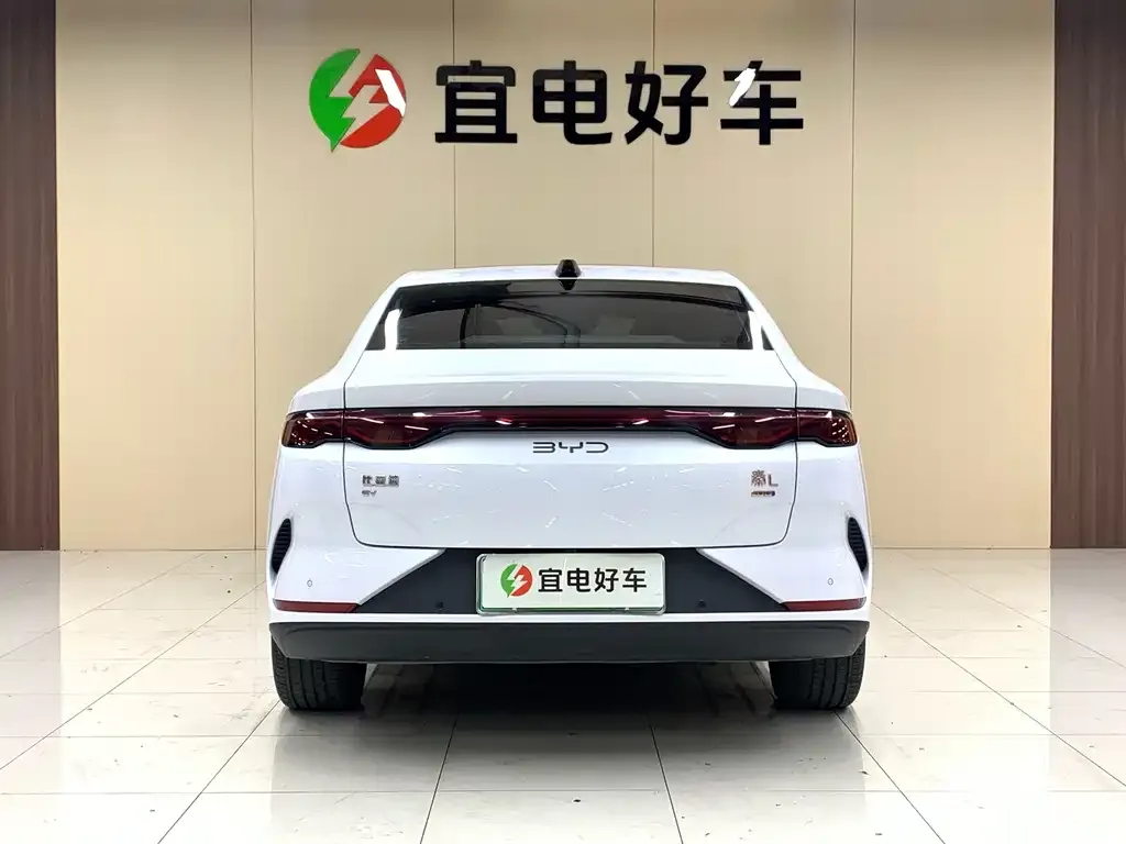 BYD Qin L 2026 из CN, фото 2