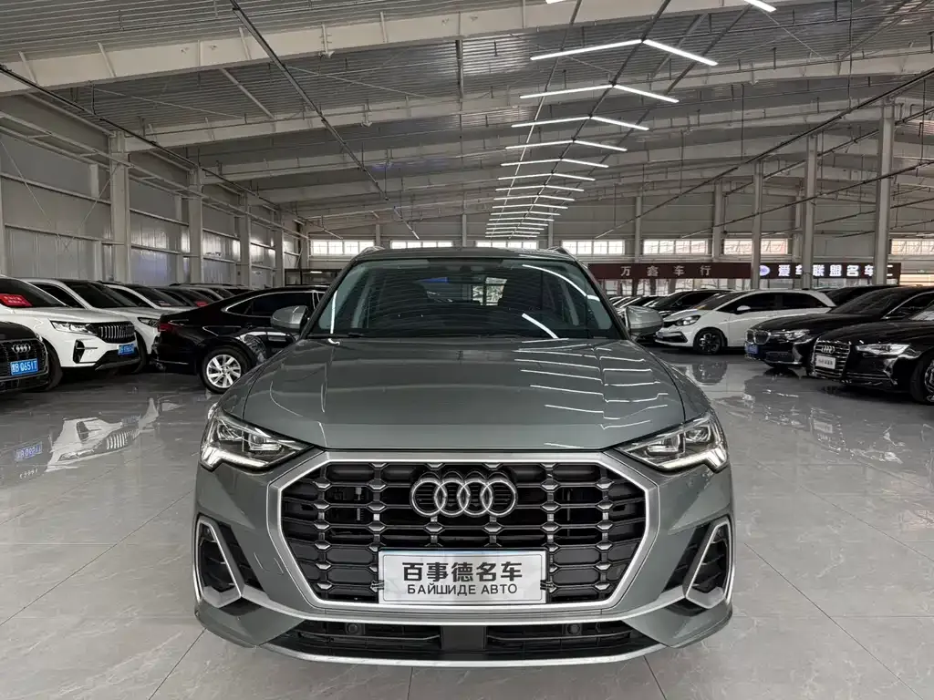 Audi Q3 — фото 2