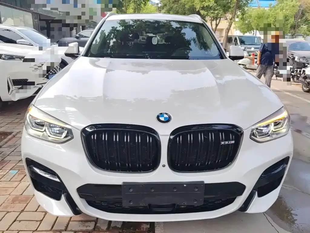 BMW X3 — фото 10