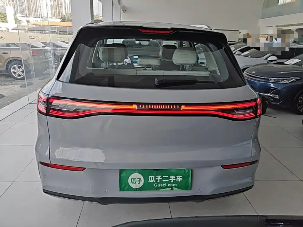 Geely Galaxy E5 — фото 2