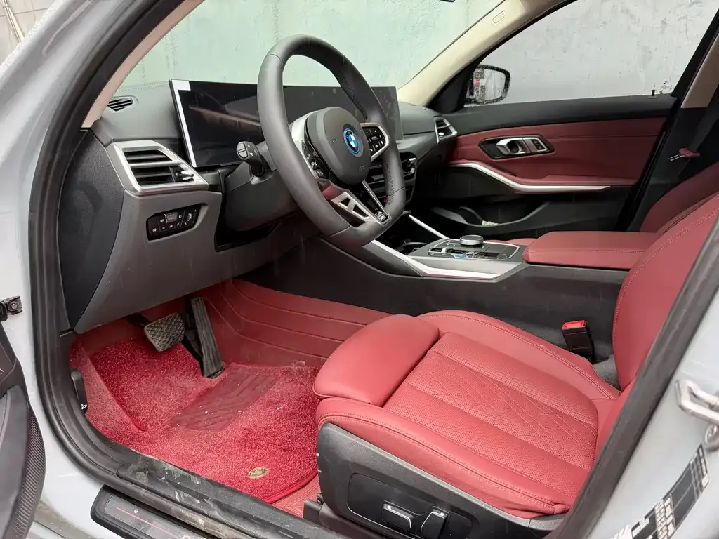 BMW i3 — фото 4