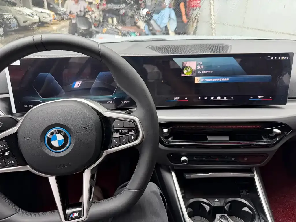 BMW i3 — фото 6