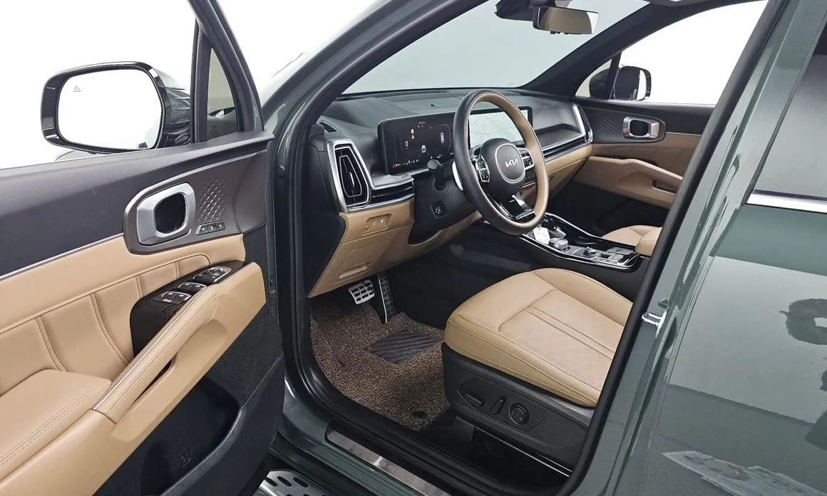 Kia Sorento — фото 6