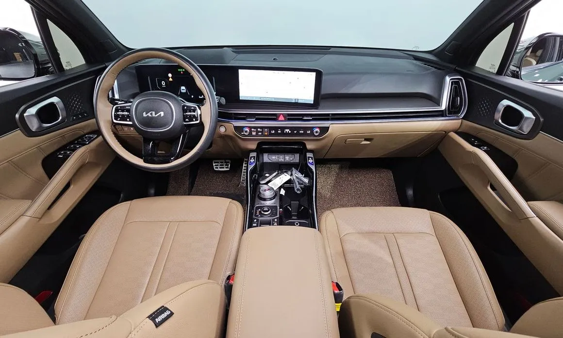 Kia Sorento — фото 10