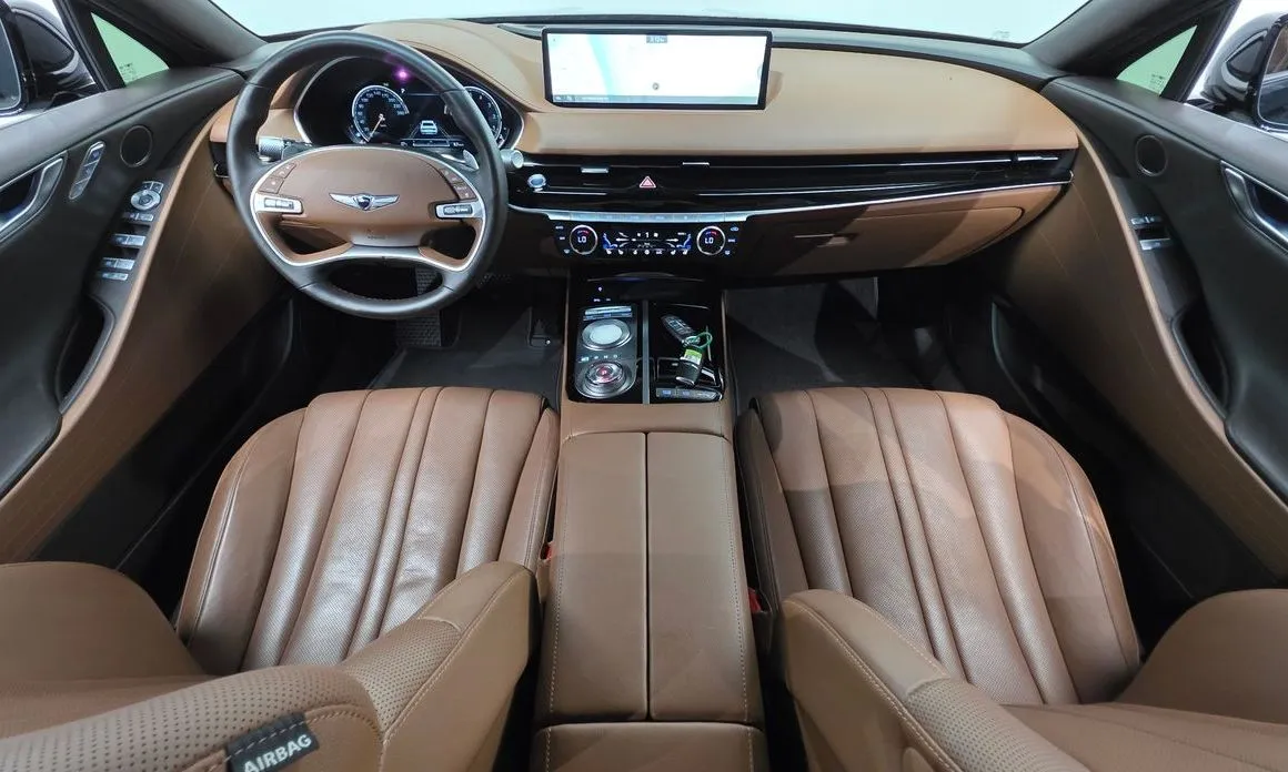 Genesis G80 — фото 10