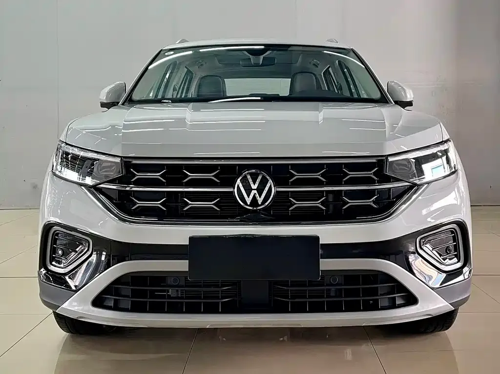 Volkswagen Tayron — фото 1