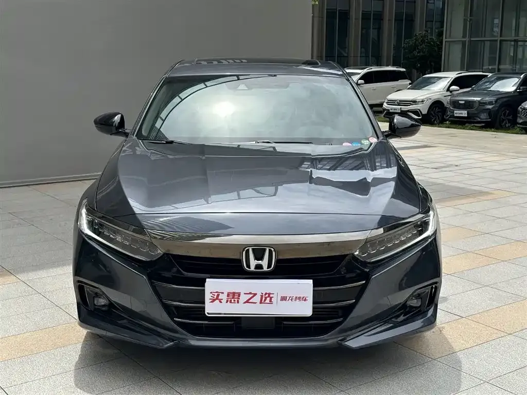 Honda Accord — фото 7