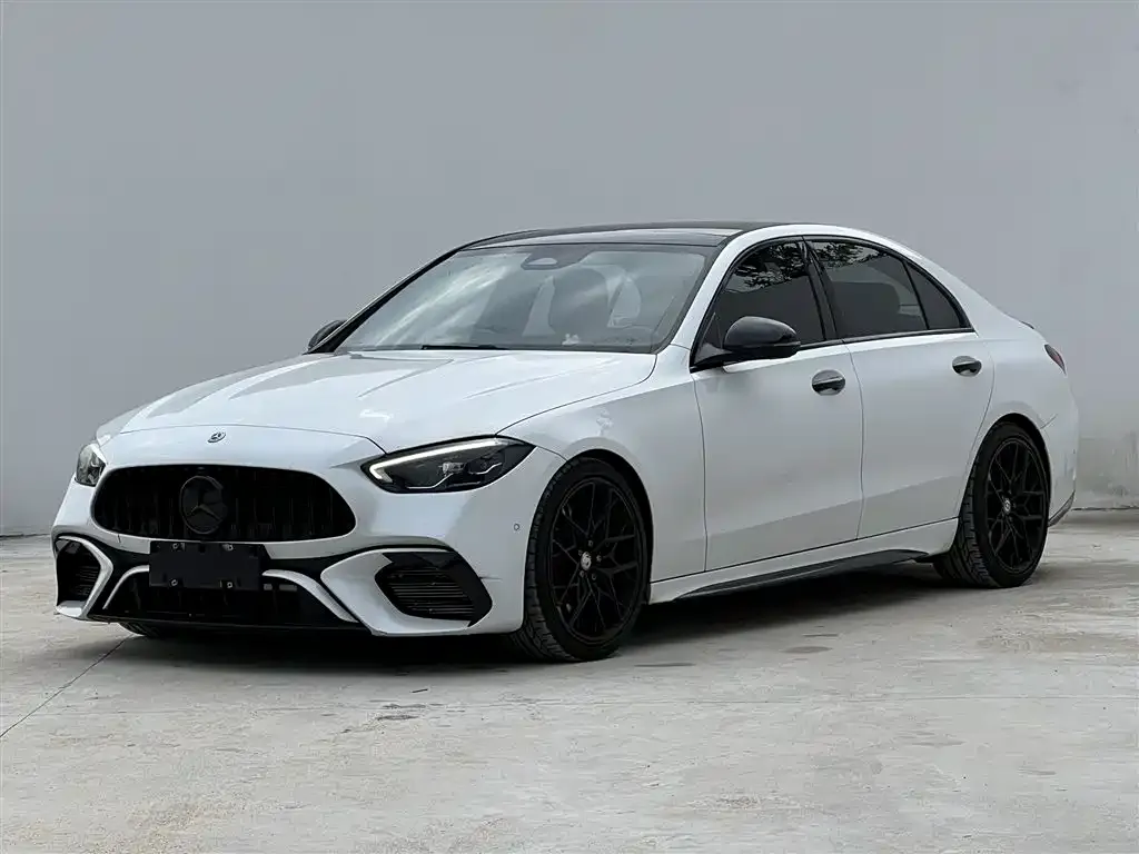 Mercedes-Benz C-Class — фото 1