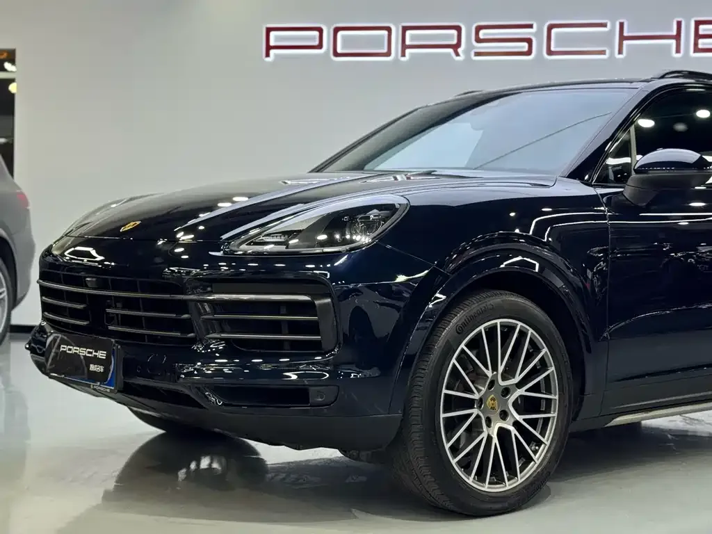 Porsche Cayenne — фото 6