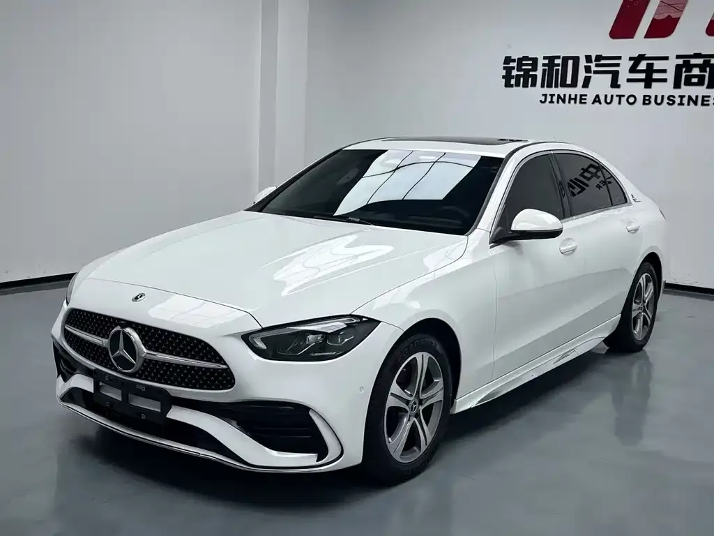 Mercedes-Benz C-Class — фото 1