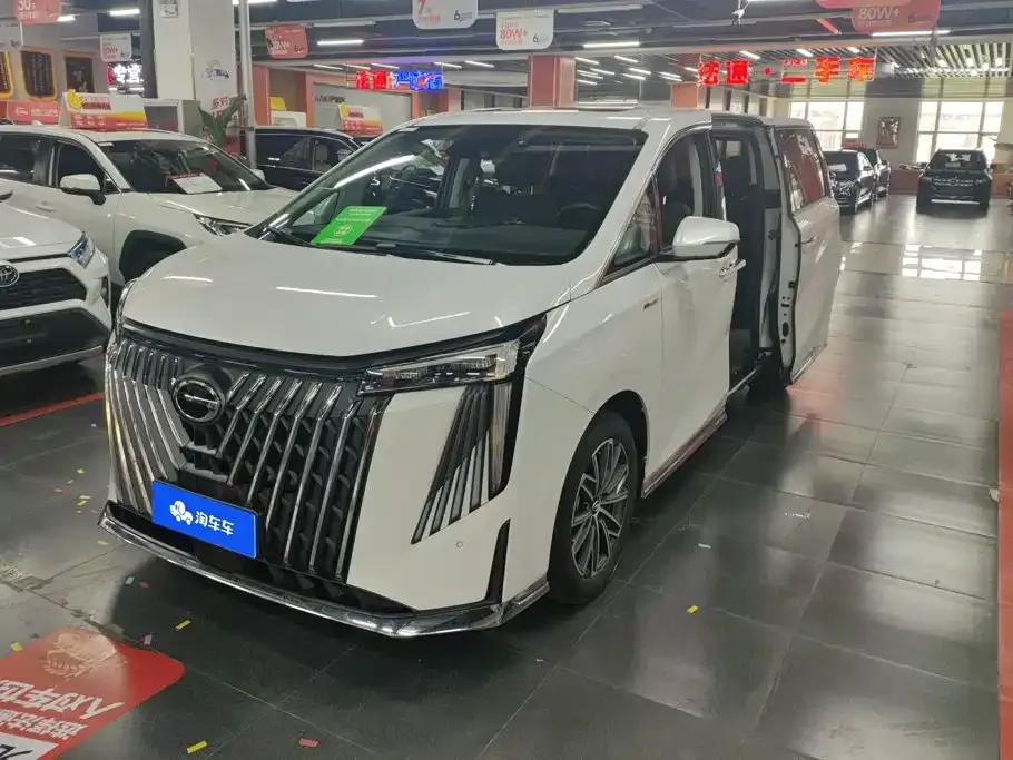 GAC Motor Trumpchi M8 — фото 1