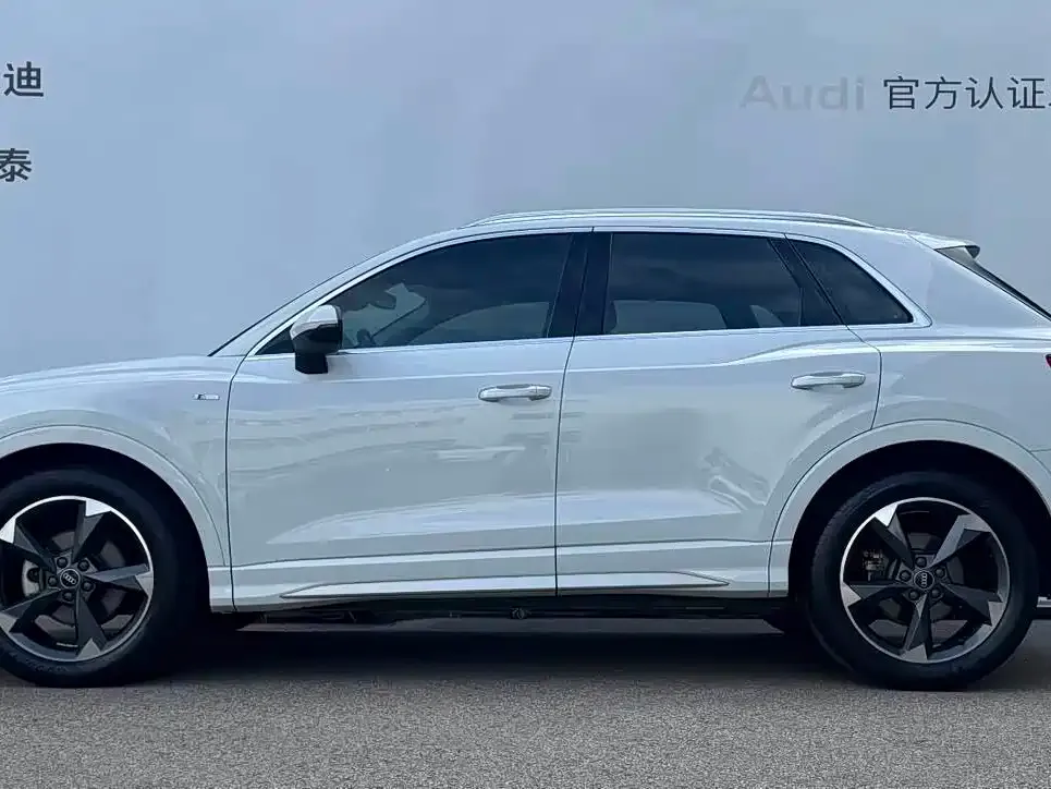 Audi Q3 — фото 3