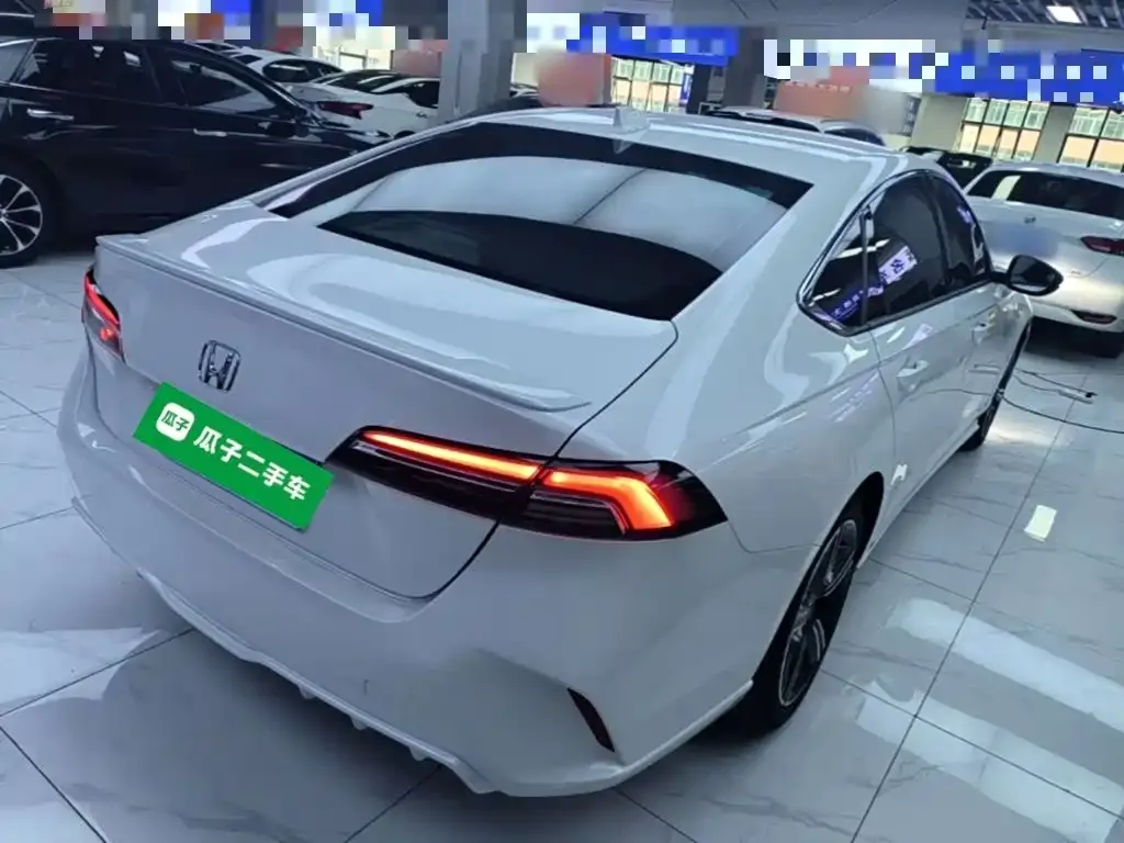 Honda Inspire — фото 10