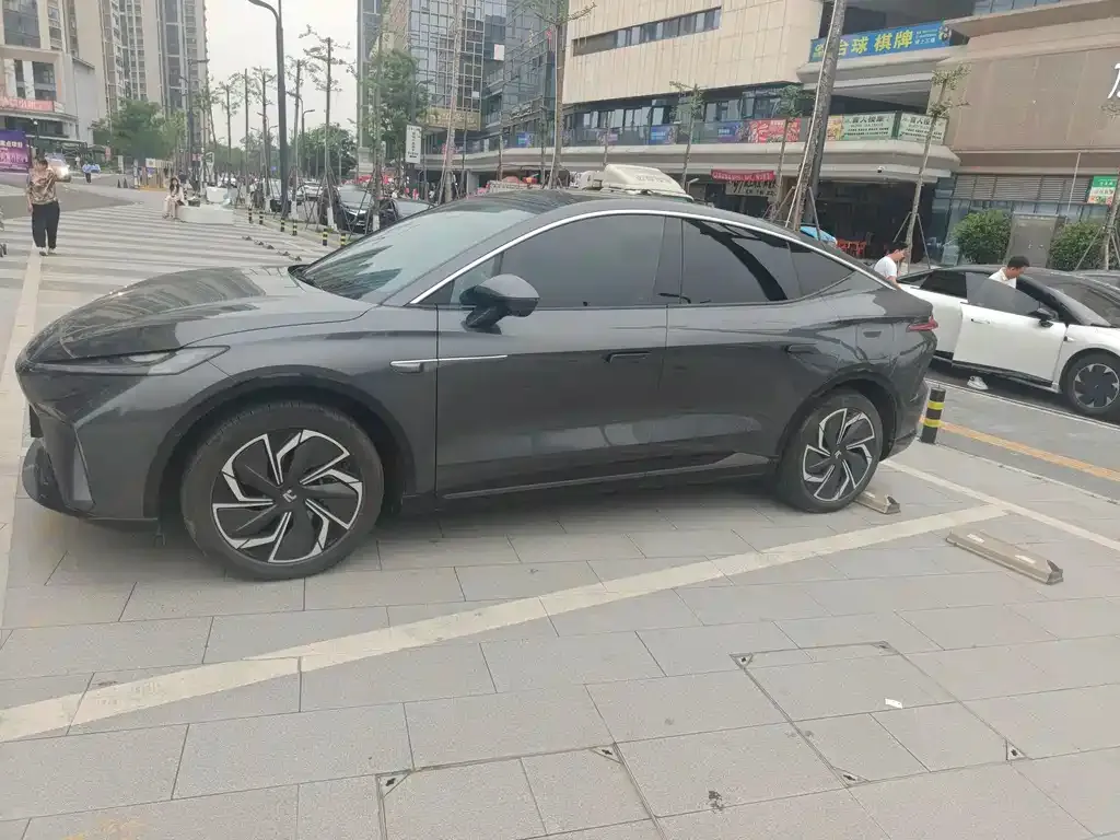 Roewe Feifan R7 — фото 2