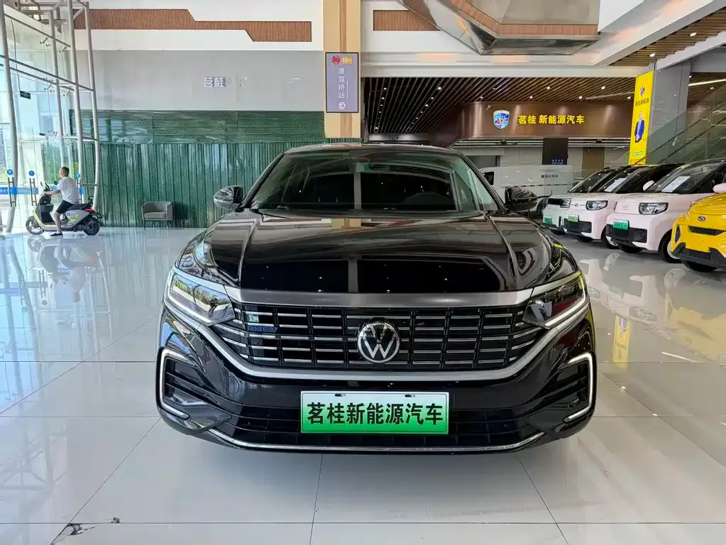 Volkswagen 帕萨特插电混动 — фото 8