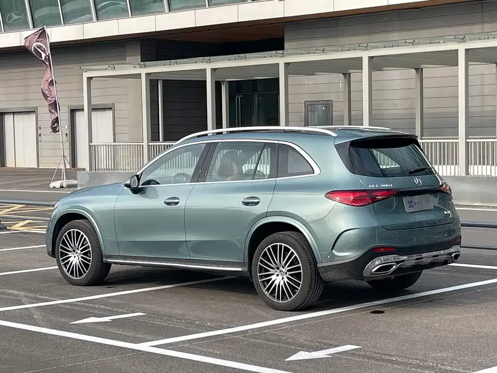 Mercedes-Benz GLC — фото 3