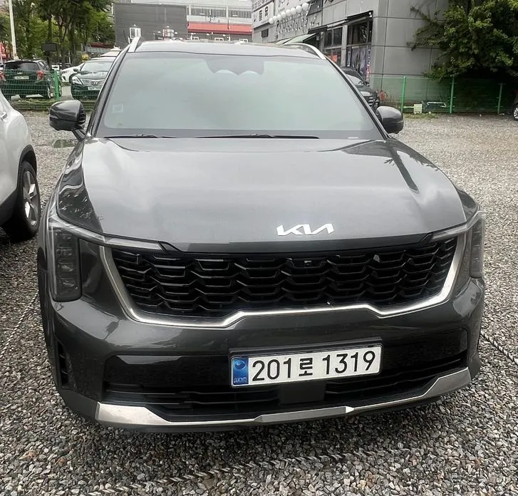 Kia Sorento — фото 1