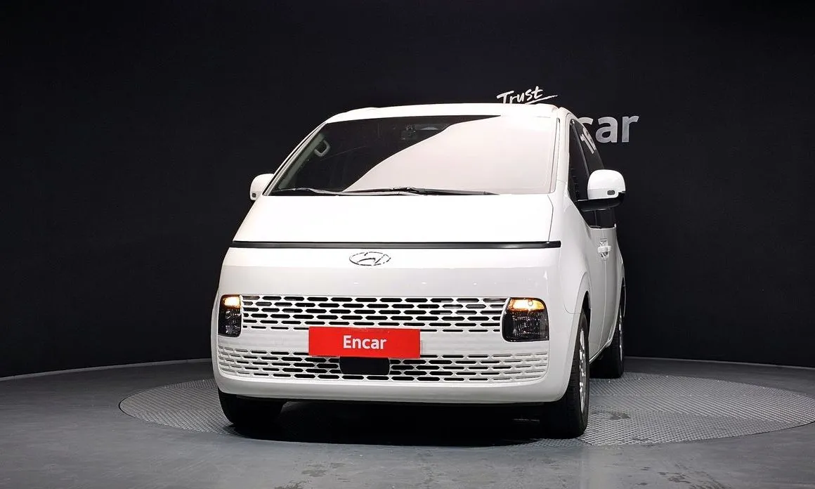 Hyundai Staria — фото 3