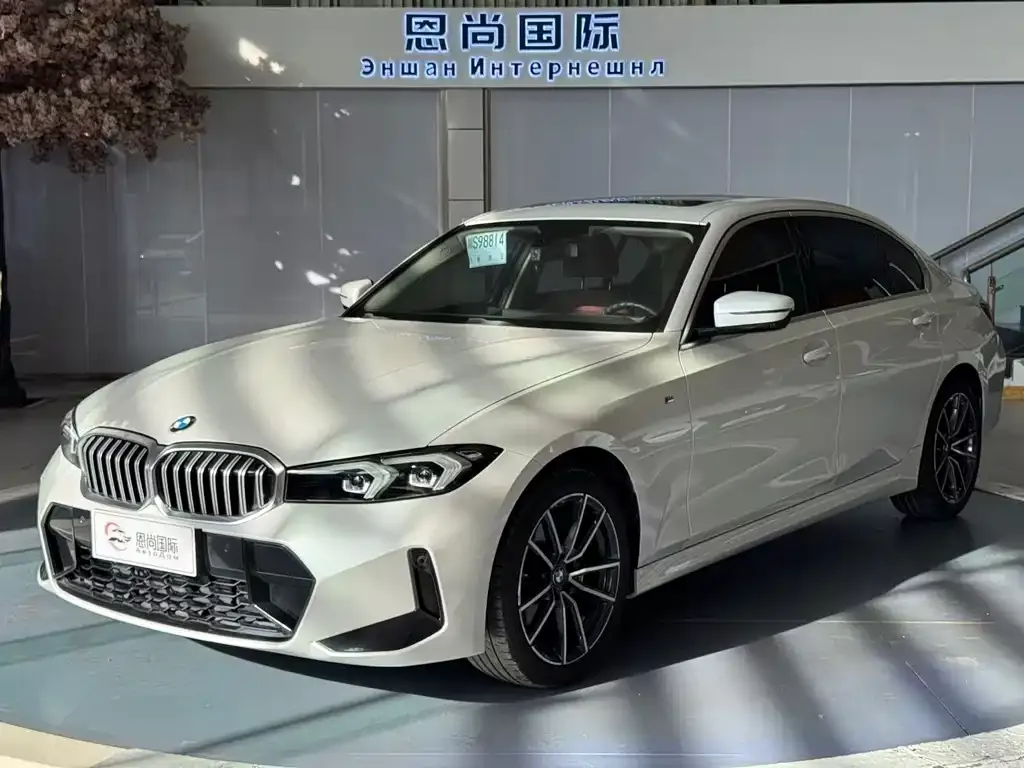BMW 3 Series — фото 1