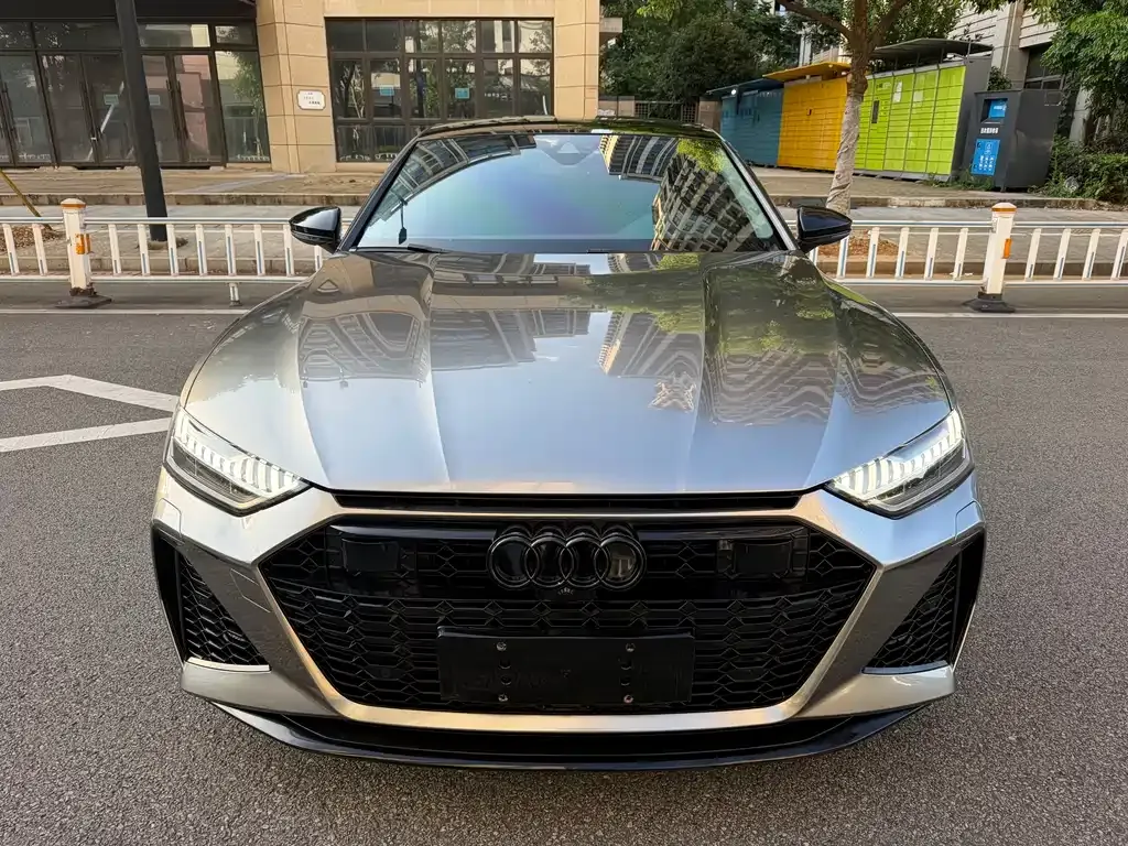 Audi A7L — фото 10