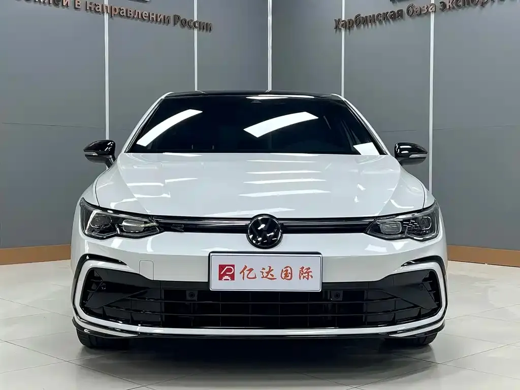 Volkswagen Golf — фото 5