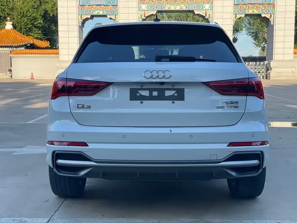Audi Q3 — фото 4
