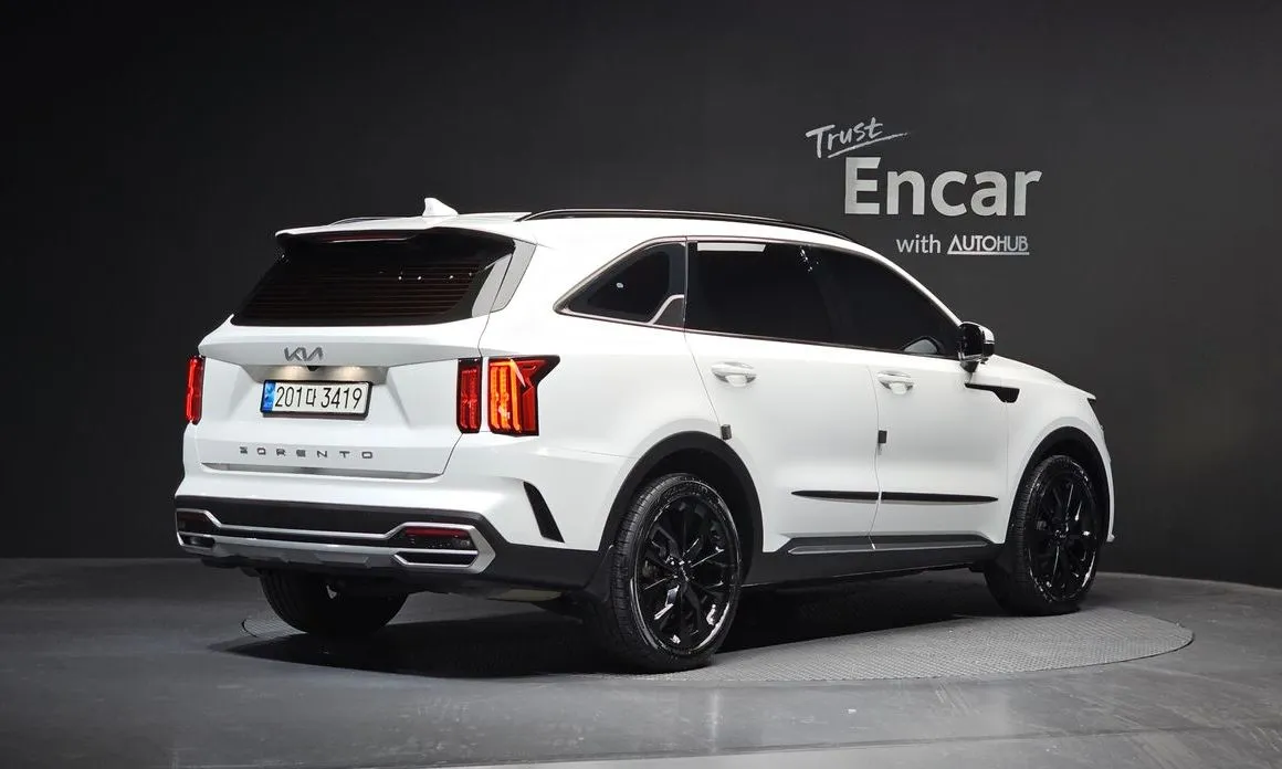 Kia Sorento — фото 6